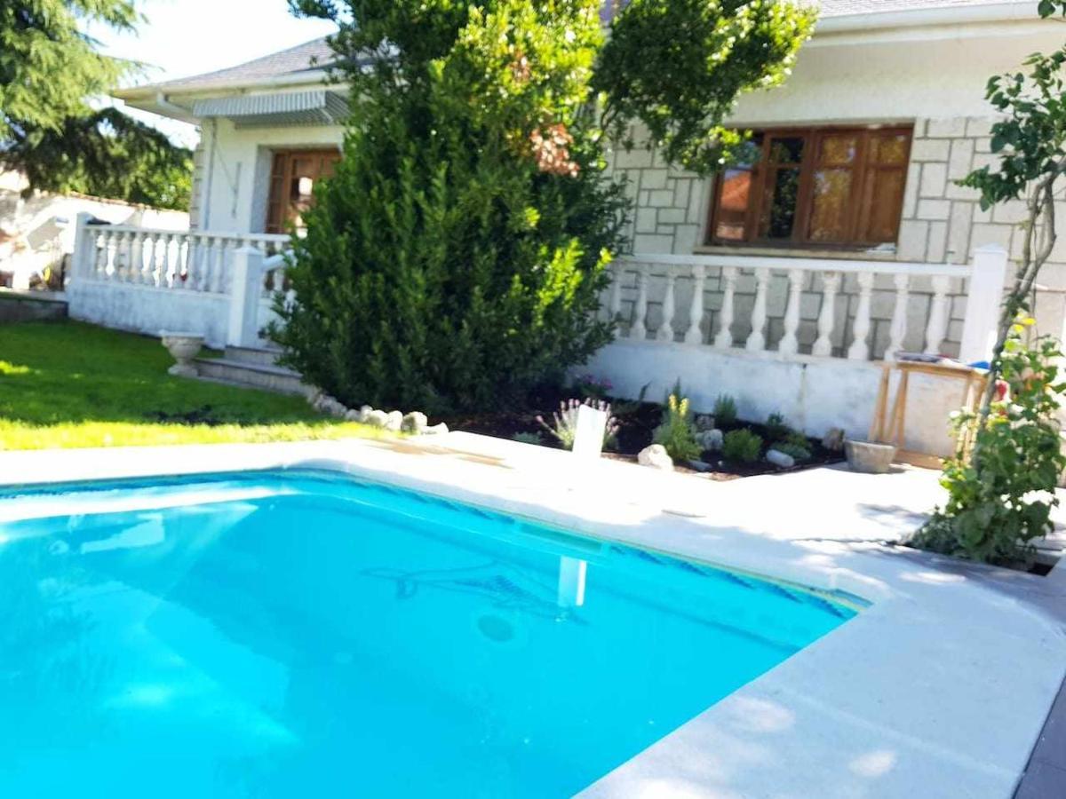 Casa De Campo Con Piscina 12 Personas Valladolid Exteriér fotografie